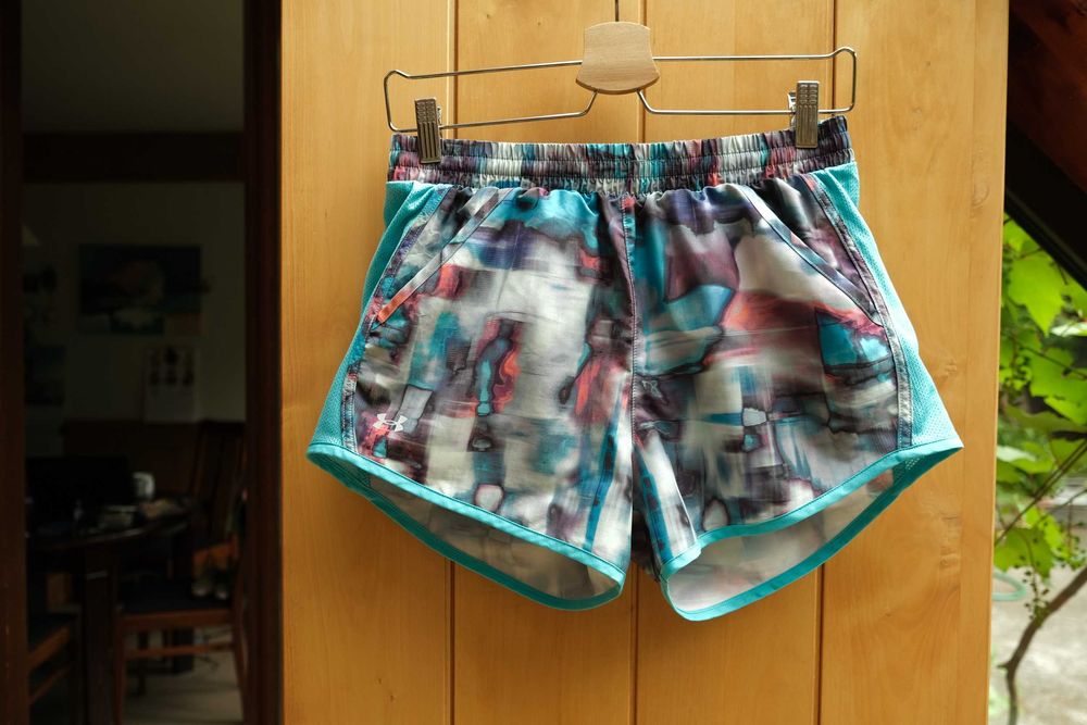 Szorty UA Under armour heatgear turkusowe lekkie sportowe