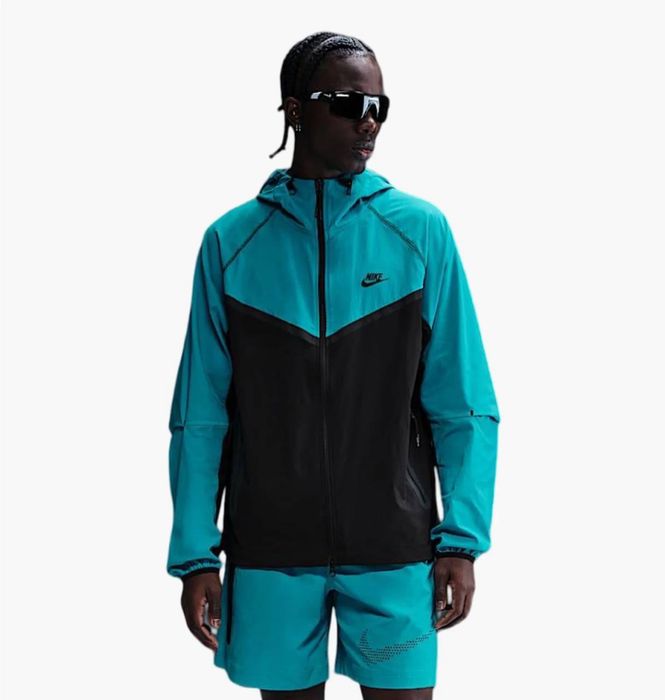 Вітровка Nike Tech Fleece Woven