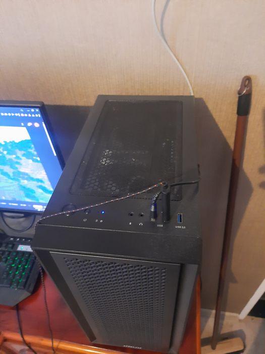 Komputer stacjonarny