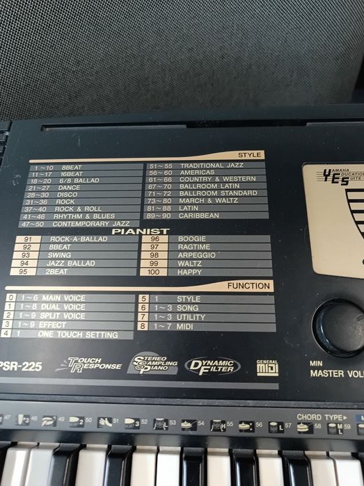 Keyboard Yamaha PSR 225