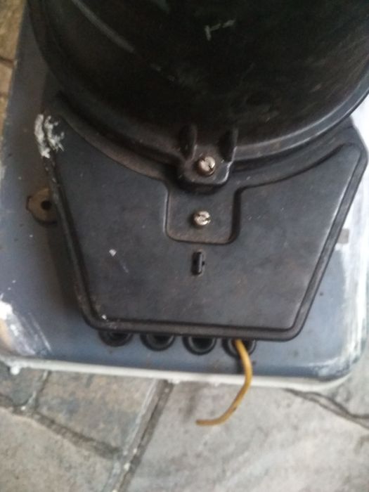 Лічильник світла Мінський РМЗ з пробками счетчик света