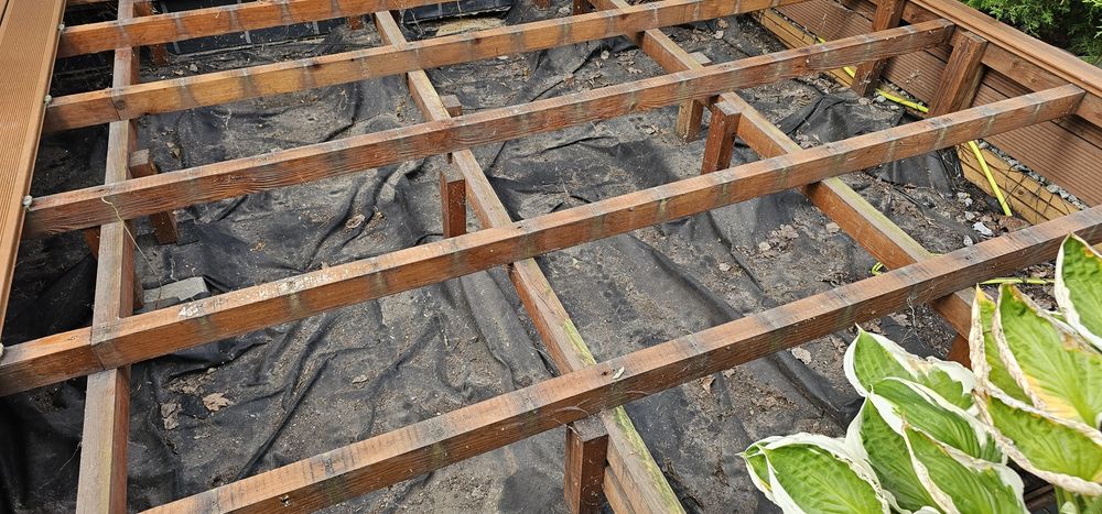 Deska kompozytowa ok 45m²