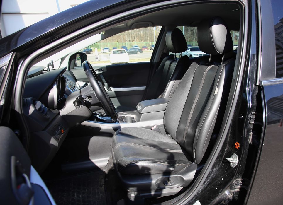 Продам Mazda CX-7