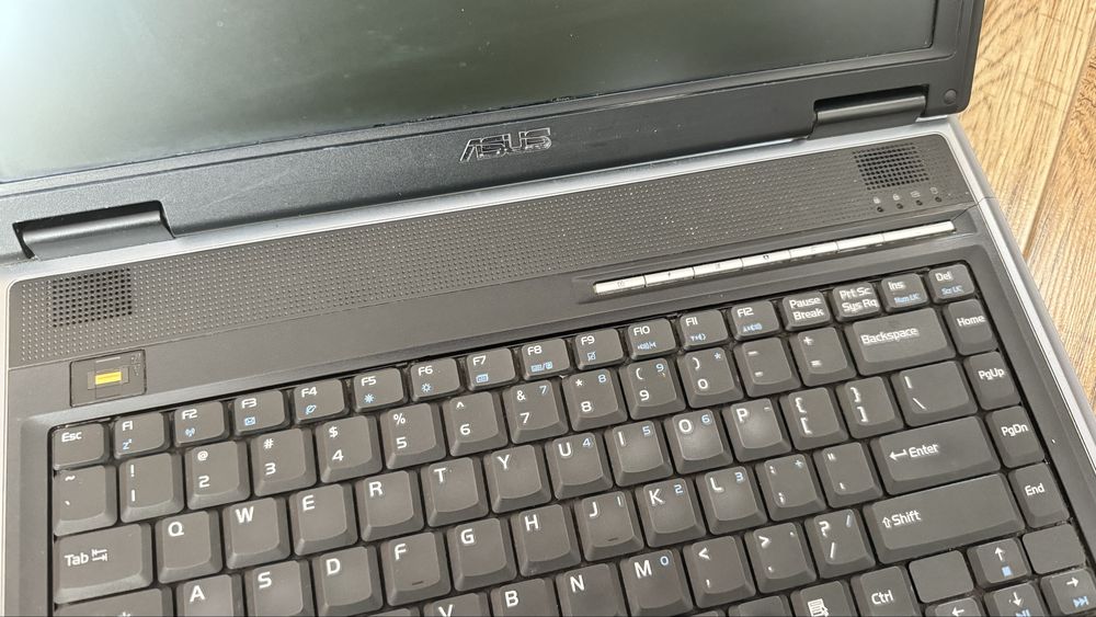 Laptop Asus F2HF - sprawny 100% -UNIKAT