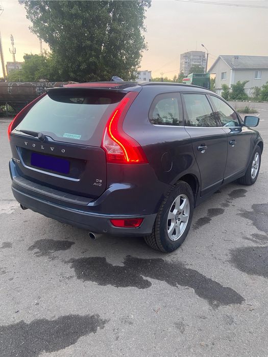 Двері перед зад комплектні і голі Volvo XC60 2008 2017