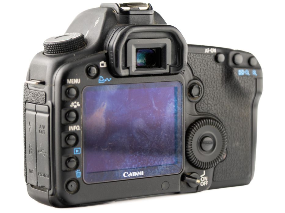 Lustrzanka Canon EOS 5D Mark II z ładowarką - przebieg 125439