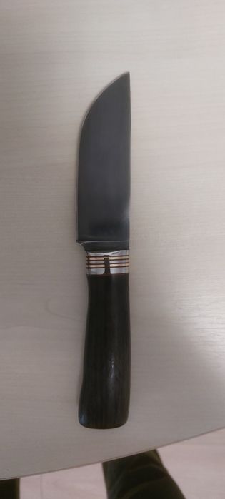 Нож из кованой стали 9хс