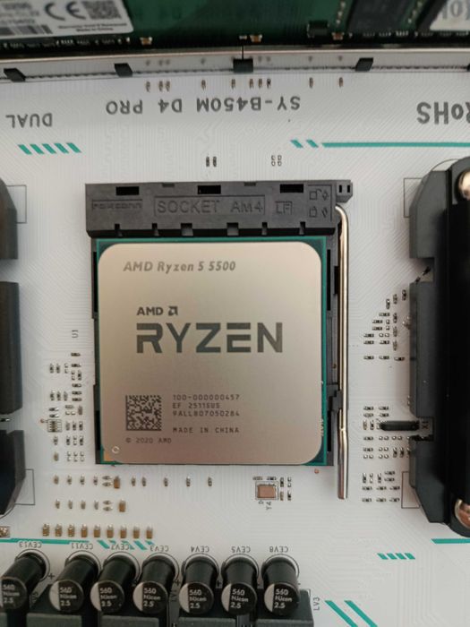 Новий комплект Soyo B450 + Ryzen 5 5500 + 16GB DDR4 3200MHZ CL18