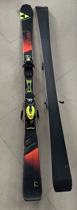 Narty Fischer the Curv RC4 Ti