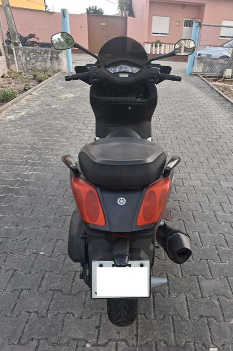 Yamaha X Max 125 Carta carro