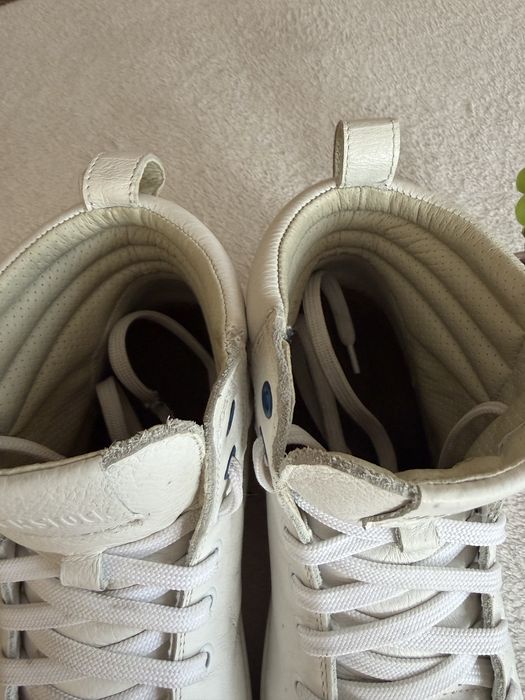 Birkenstock skorzane sneakersy biale za kostke 39 wiazane