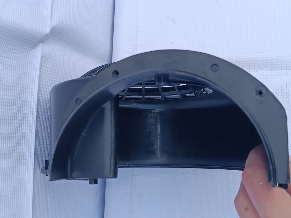 Lewa osłona do silników okapów Klarstein