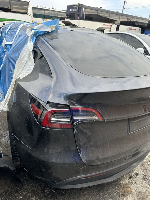 Щойно заїхала на розбір Model Y 2024 PN01