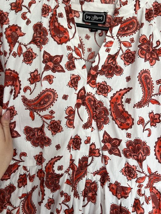 Плаття в принт, нове