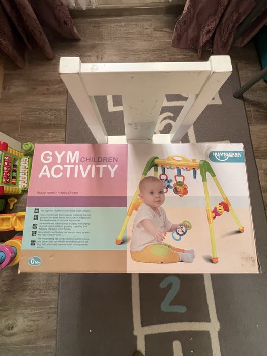 Ігровий центр для малюків