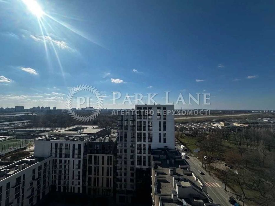 Без% Файна Таун 4к квартира з терасою та частковим ремонтом ТОРГ 192м2