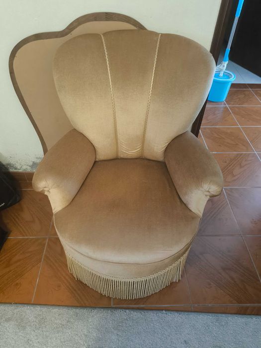 Poltrona usada mas em bom estado