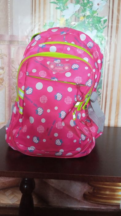 Рюкзак шкільний для дівчинки