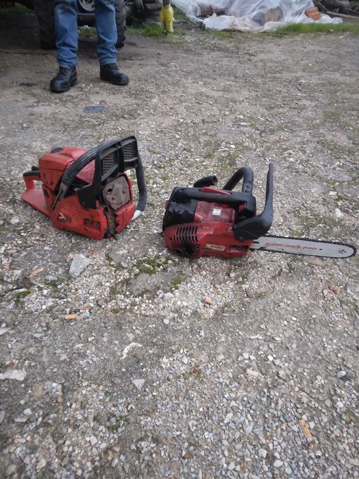 Duas motoserras para  peças