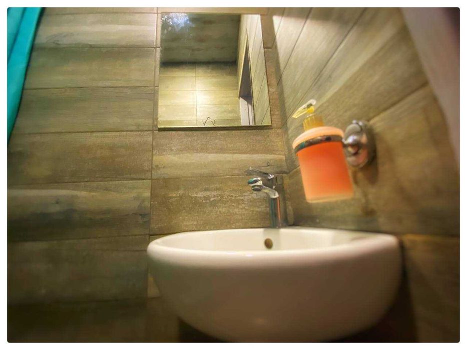 Комфортний хостел з гарним ремонтом. Метро Голосіївська 5 хвилин пішки