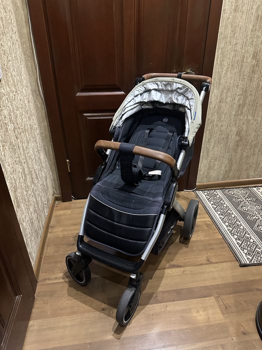 Прогулянкова коляска El Camino Dynamic