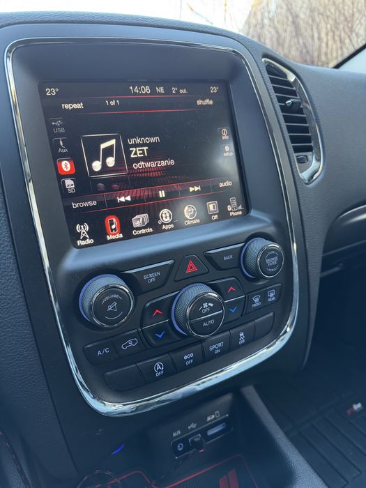 Radio Dodge Durango HARMANN charger challenger uconnect 8.4 VP3