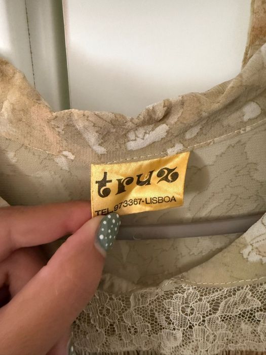 Vestidos blusas casacos senhora
