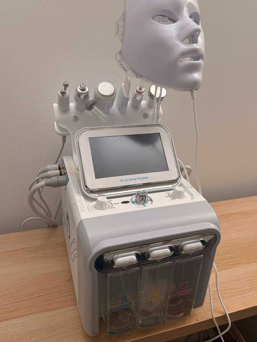 Maquina hidrofacial 7 em 1 para esteticistas