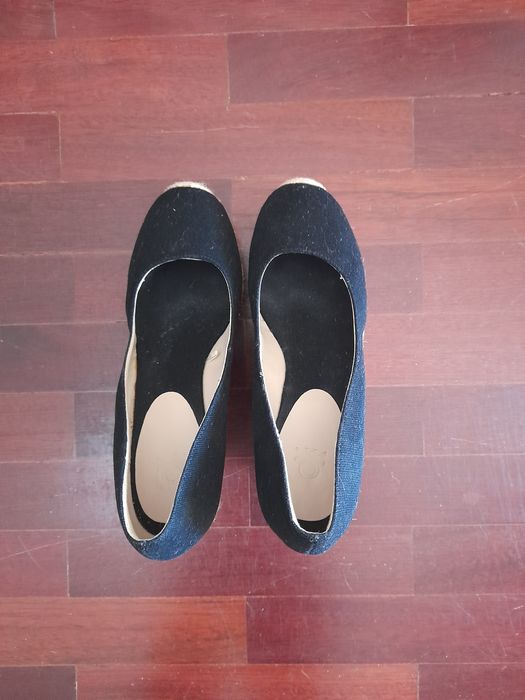 Sapatos Benetton 38