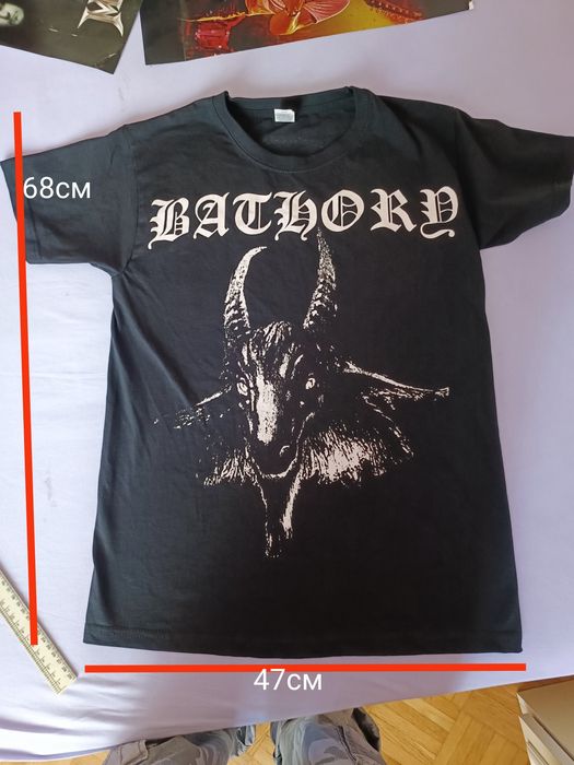 Футболки  з рок символікою (Metallica, Nirvana, Iron Maiden та інші