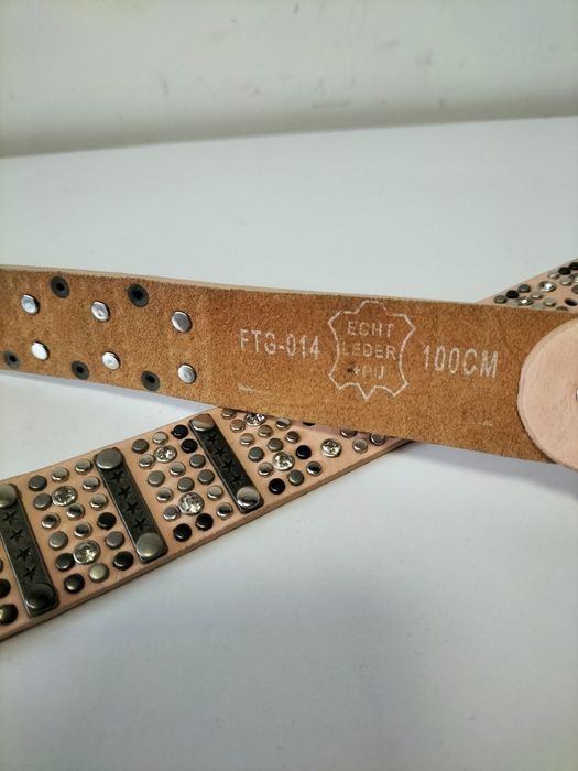 Ремень кожаный со стразами