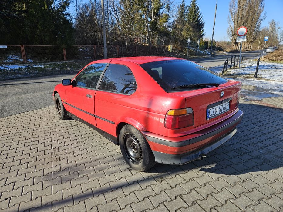 Sprzedam BMW E36 Compact 1.6