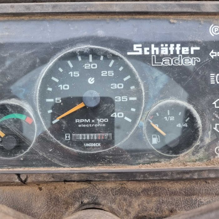 Ładowarka schaffer 5050 zs