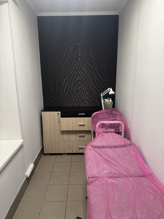 Здам робоче місце