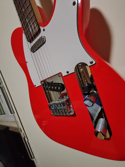 Guitarra Fender Squier Affinity Telecaster  + Amplificador Fender 10G