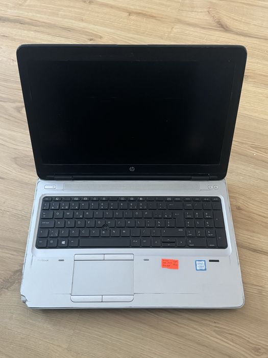 4 Laptopy HP ProBook 650 g3; 250 G5; Model 17;  ProBook 430 G5