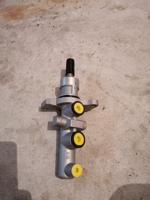 bomba de travões bmw é 39