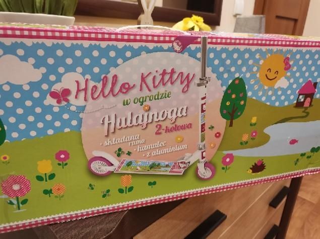 Sprzedam hulajnoge.