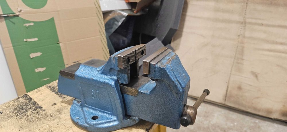 Imadło 80mm polski bison jak nowe.
