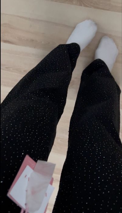 Чорні джинси з блиском, кльош, розмір 26