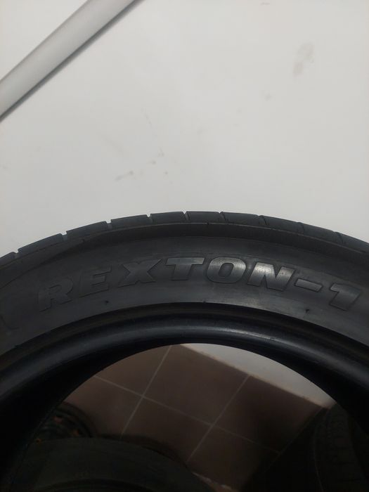 Комплект літньої гуми літо літня R20 275 45
