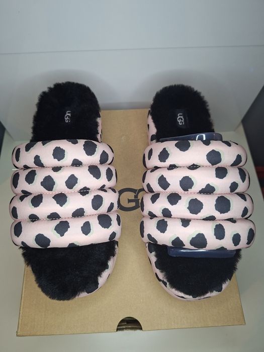 UGG klapki bestseller 2026