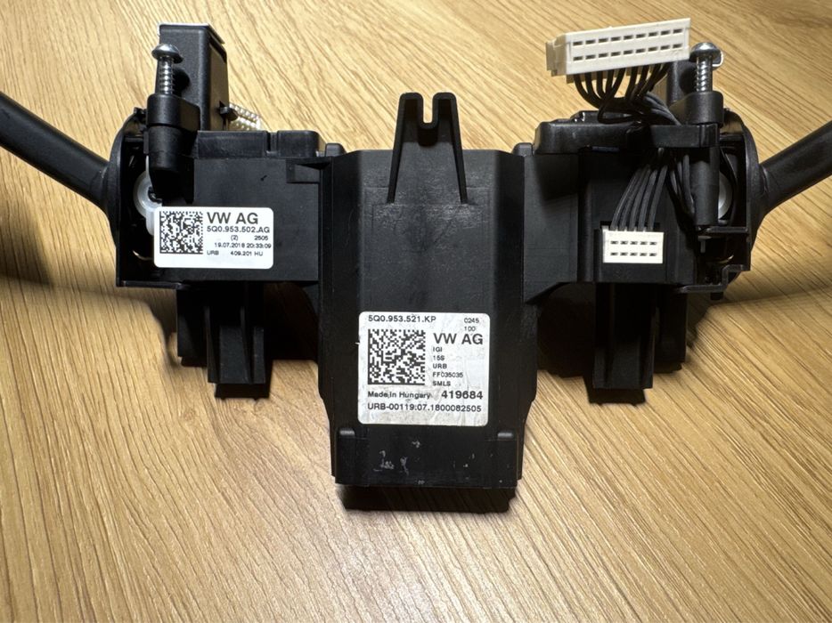 Подрулевые переключатели VW 5q0953502ag