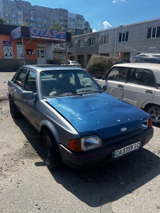 Форд Ескорт 1.4.