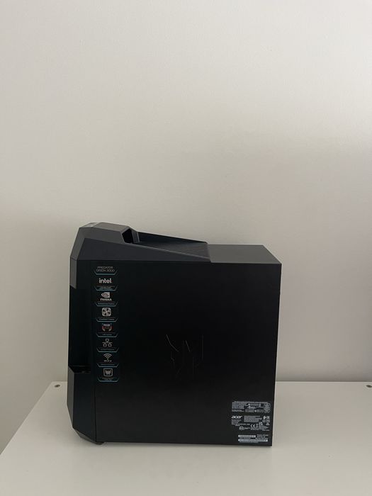Acer Predator Orion 3000 – Base Completa (Sem Gráfica, RAM e SSD)