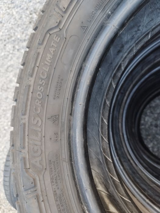 215/60/17C 109/107T Michelin Agilis CrossClimate