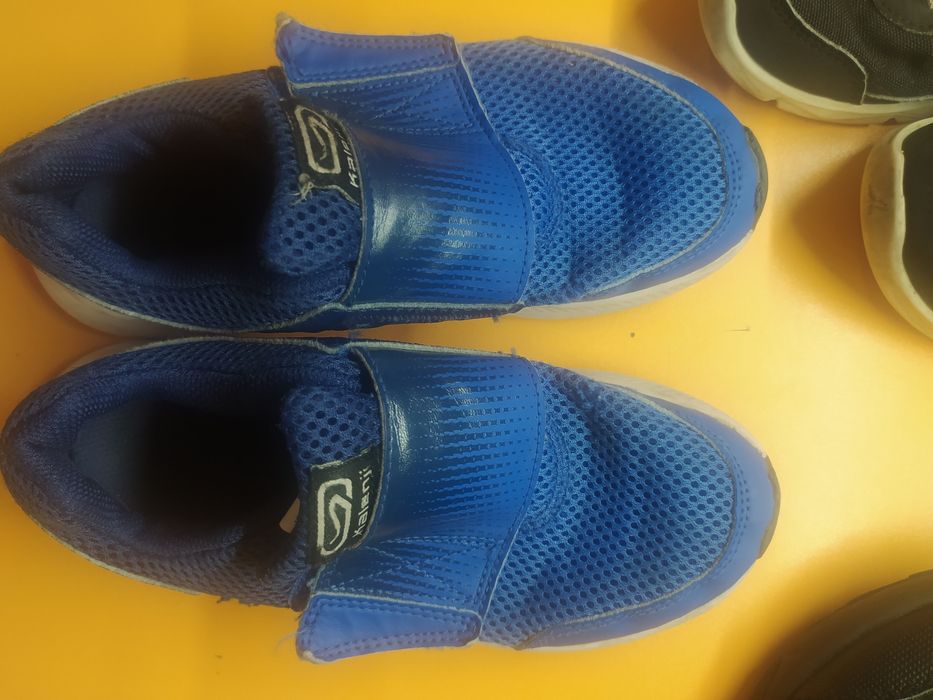 Кросівки для хлопчика!