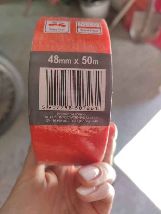 Продам пєнку будівельну,різні види скотчу