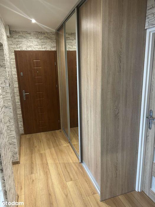 Przestronne mieszkanie z balkonem i garażem - Więcej