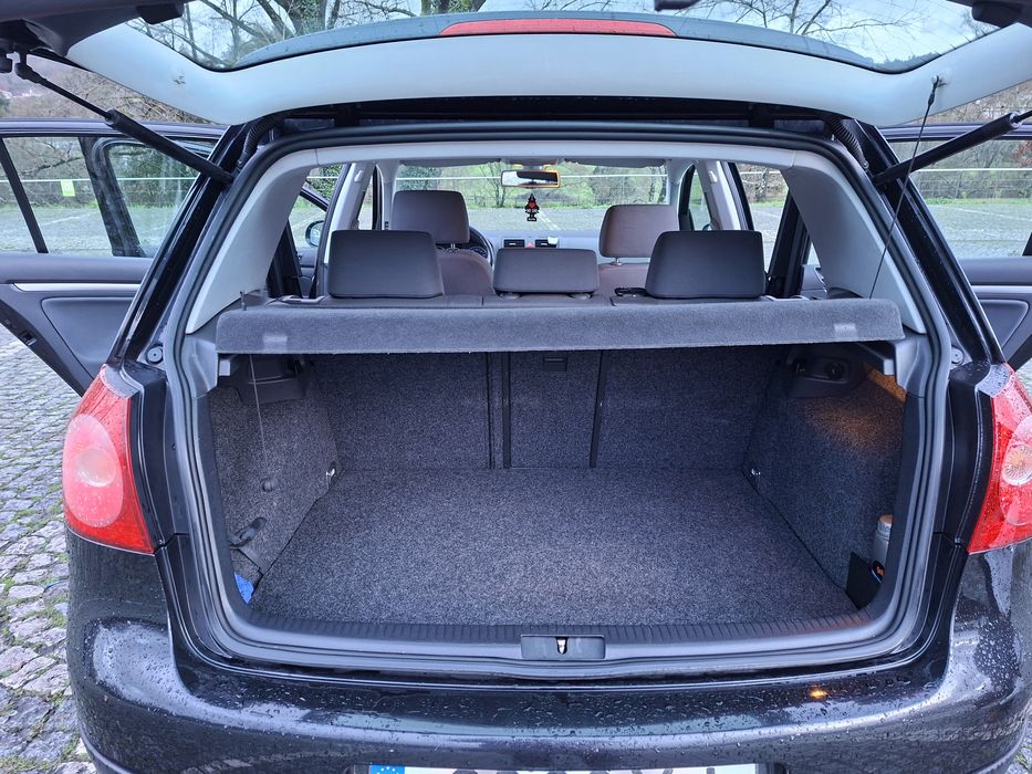 VW Golf V Hatchback (1K1) 1.6 FSI Gasolina 115 cv / 85 kW 2004